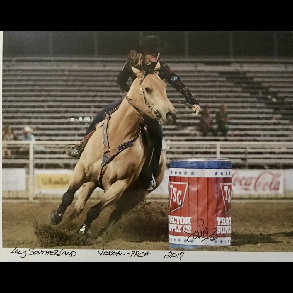 Meet your Posher, Laci